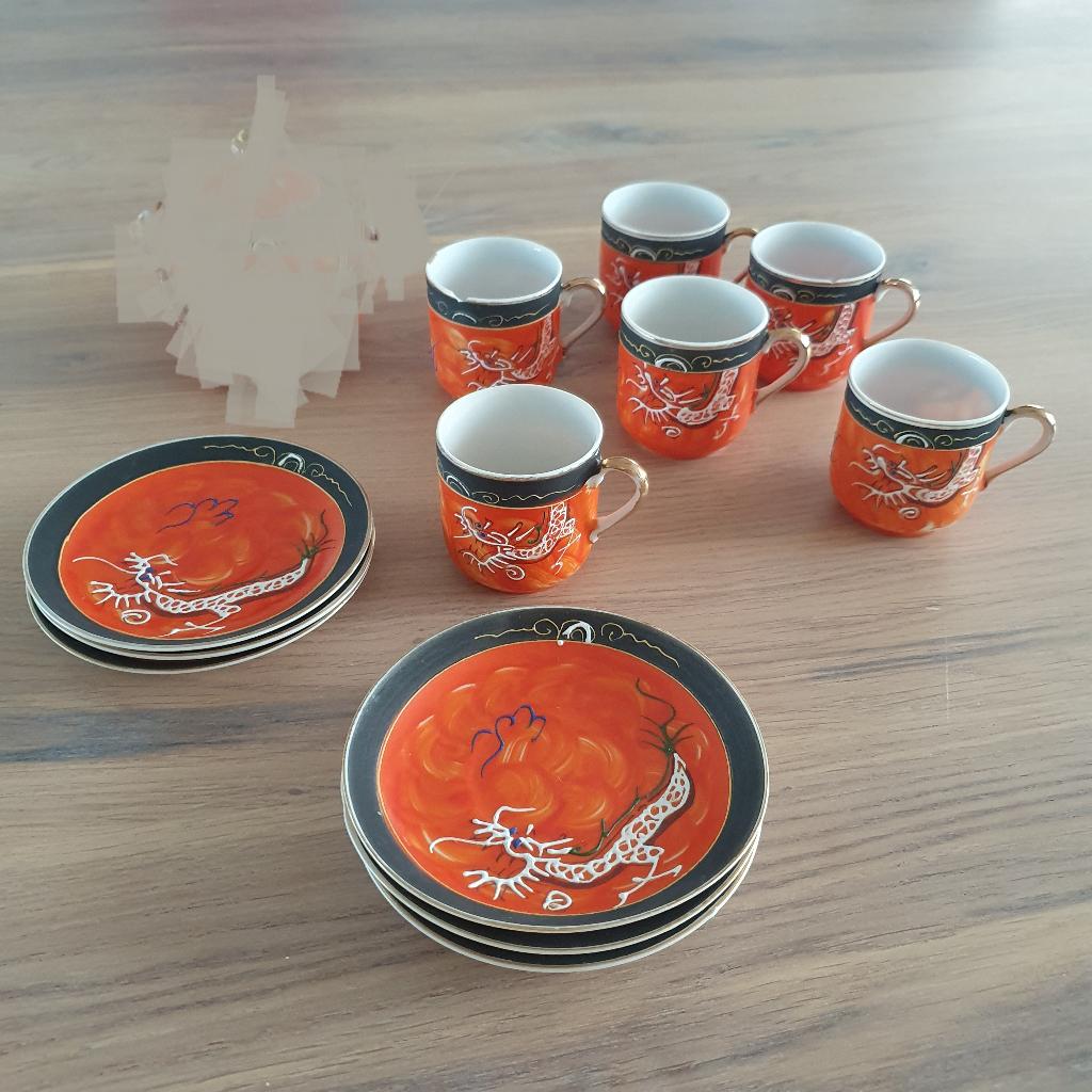 6 bijzondere Japanse kop en schotels Handgeschilderd, Ophalen of Verzenden, Porselein, Overige stijlen, Kop(pen) en/of Schotel(s)