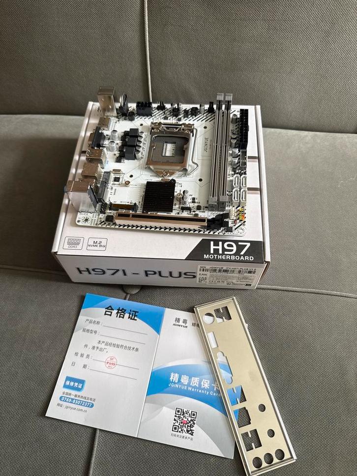 JGINYUE Mini ITX Moederbord LGA1150 - Perfect voor Compacte, Computers en Software, Moederborden, Zo goed als nieuw, Intel, DDR3