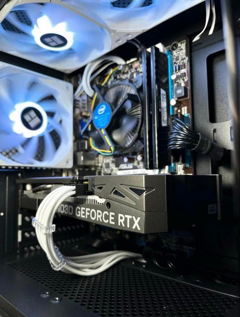 Game PC ( RTX 4060 / i7 / SSD + 1TB HDD ), Computers en Software, Ophalen of Verzenden, Zo goed als nieuw