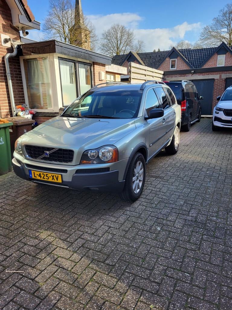 Volvo XC90, Auto's, Automaat, Zwart, 2521 cc, Stationwagon