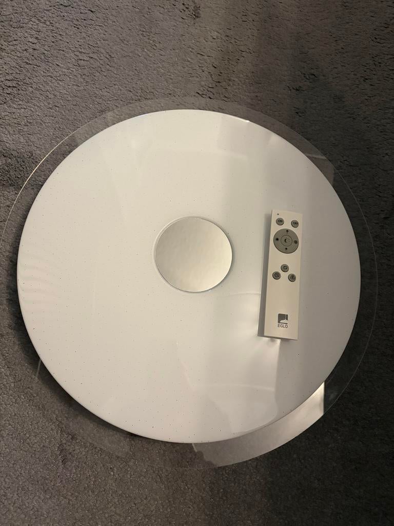 Witte plafondlamp met afstandsbediening, Huis en Inrichting, Lampen | Plafondlampen, Ophalen, Nieuw, Kunststof