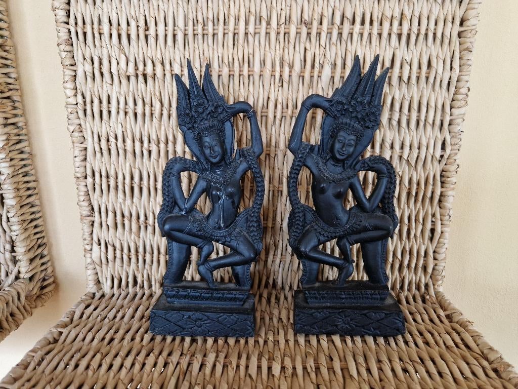 2 dansende boedha's meegenomen uit Cambodja, Antiek en Kunst, Ophalen of Verzenden, Beeld