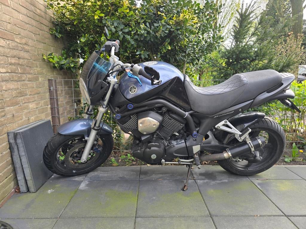 Yamaha Bulldog 1100 uit 2005 - Krachtige Naked Bike, Motoren