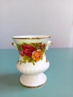 Royal albert old country rose vaasje, Ophalen of Verzenden