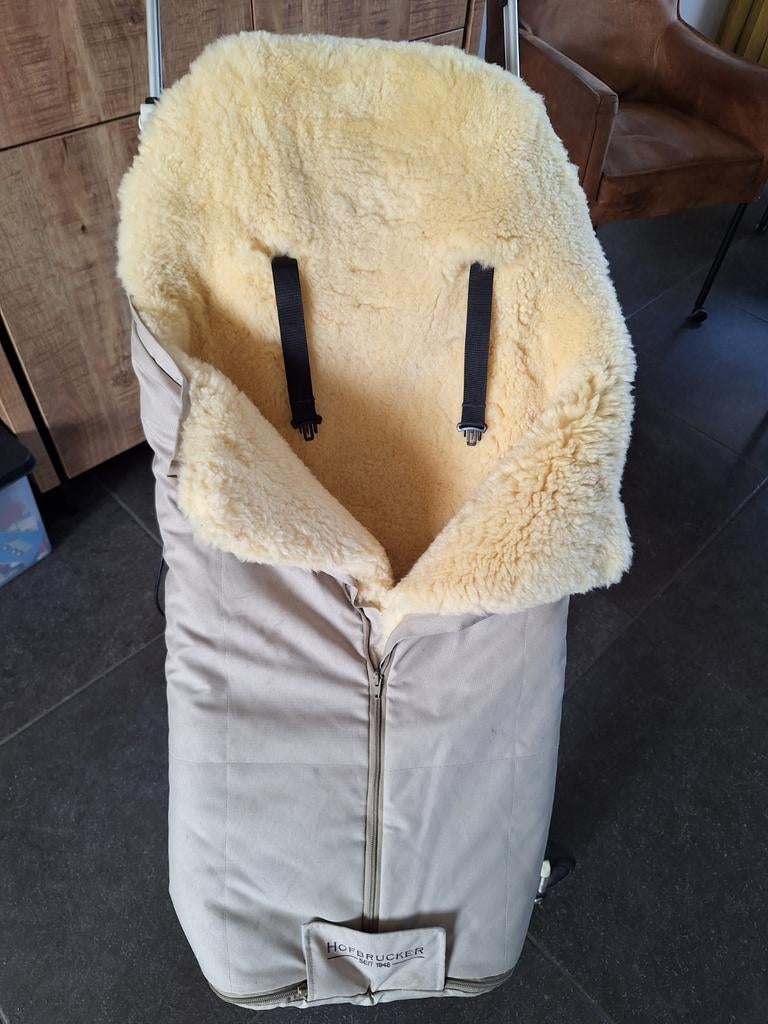 Voetenzak van schapenvacht Hofbrucker, Ophalen of Verzenden, Zo goed als nieuw, Overige merken
