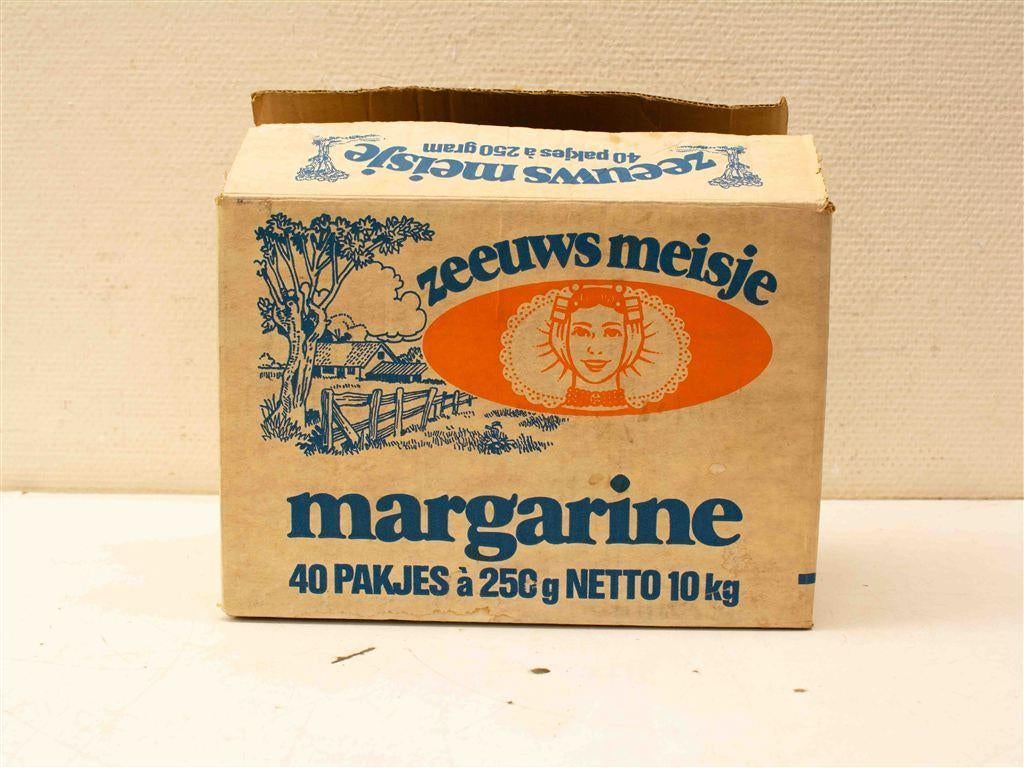 Zeeuws meisje doos 37806
