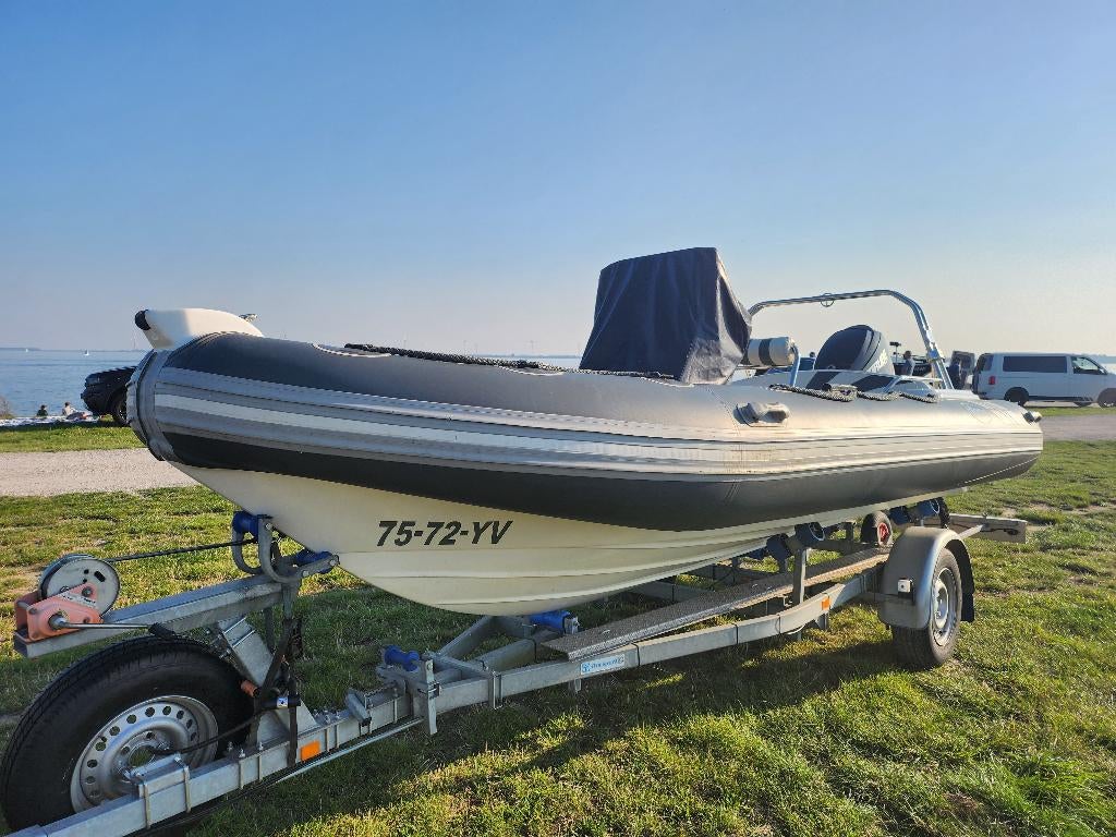 INFANTA 5.2 LRi  EVINRUDE ETEC 115 PK HO KANTELTRAILER 1300, Watersport en Boten, Rubberboten, Zo goed als nieuw, Overige merken