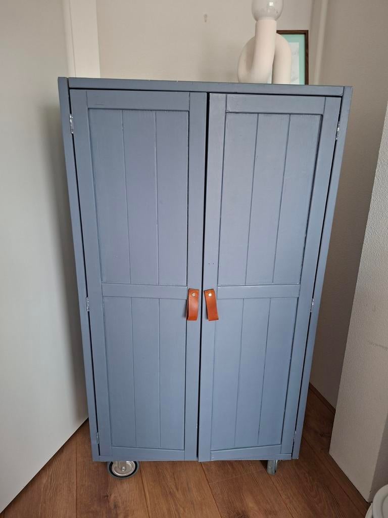 Complete babykamer: kast, commode, meegroeiledikant, Ophalen, Gebruikt, Jongetje of Meisje