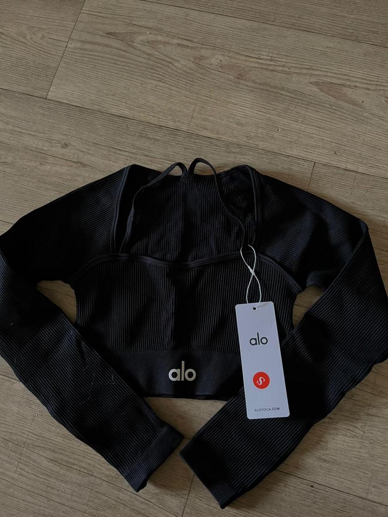 Alo Yoga Crop Top Zwart XS/S Nieuw met kaartje, Kleding | Dames, Tops, Zwart, Nieuw, Ophalen of Verzenden, Lange mouw
