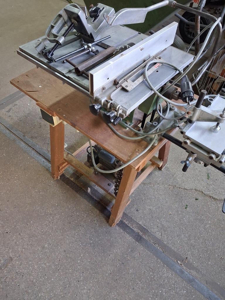 Inca zaagmachine, Ophalen, 1200 watt of meer, 70 mm of meer