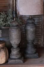 Robuuste baluster tafellamp cementlook sober, Www.jufbrocante.nl, Www.jufbrocante.nl, Nieuw, Ophalen of Verzenden