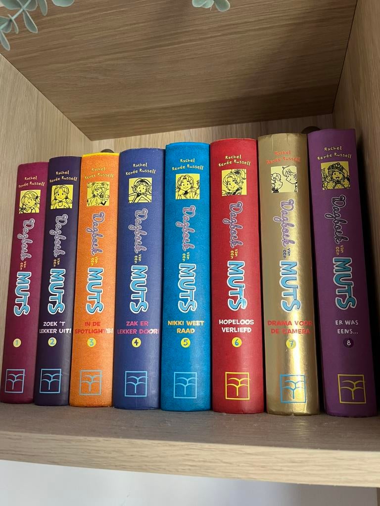 Dagboek van een muts deel 1 t/m 14, Ophalen, Gelezen