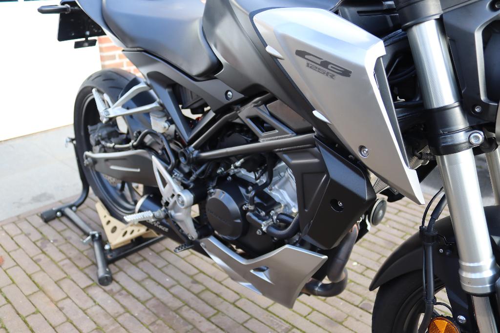 Honda CB125R - Nette staat!, Honda, 125 cc, 11 kW of minder, Handgeschakeld