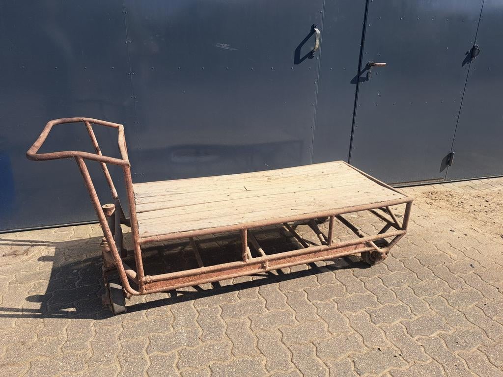 Oude 4-wielige handkar, 100 liter of meer, Ophalen of Verzenden, Transportkar