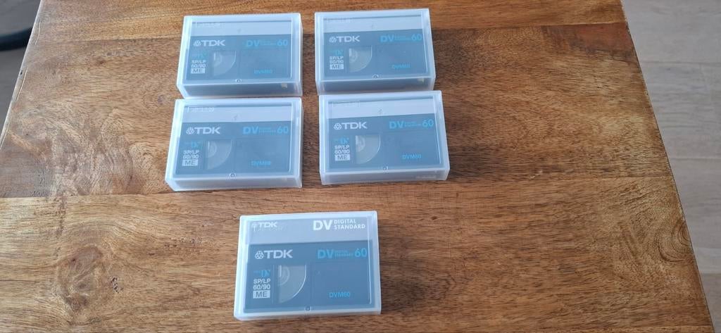 5 x TDK MINI DV 60 DIGITAL STANDARD CASSETTES., Gebruikt, 2 t/m 25 bandjes, Overige genres, Ophalen of Verzenden