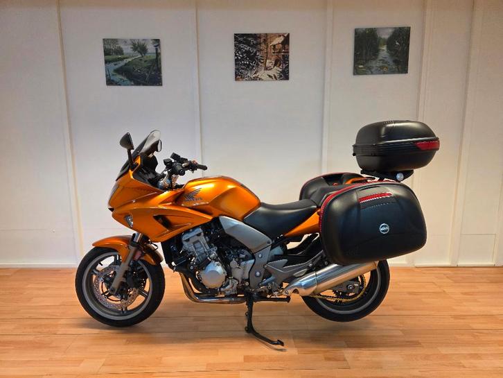 ✅️ Honda CBF 1000 ABS ✅️ Incl. Alle Extra's ✅️ Topstaat ✅️, Motoren, Motoren | Honda, Bedrijf, Toermotor, meer dan 35 kW, 4 cilinders