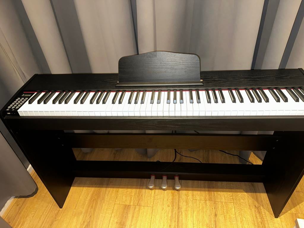 Digitale Piano - Zo goed als nieuw, Muziek en Instrumenten, Piano's, Ophalen, Zwart, Digitaal, Zo goed als nieuw