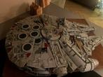 Verlichte UCS Star Wars Millennium Falcon 75192 (niet Lego), Ophalen of Verzenden, Gebruikt, Complete set, Lego