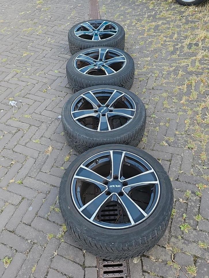 4x 17 inch OXXO Proteus velgen met Nokian winterbanden, Auto-onderdelen, Banden en Velgen, Banden en Velgen, Winterbanden, 17 inch