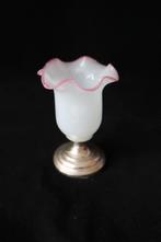 Antiek opaline glas viooltjes vaasje zilver voet c 1850, Ophalen of Verzenden