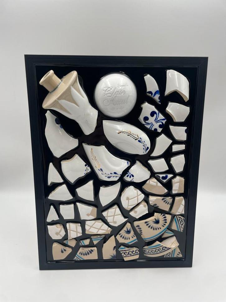 Clase Azul Gebroken Fles Epoxy Kunst, Antiek en Kunst, Kunst | Overige Kunst, Ophalen of Verzenden