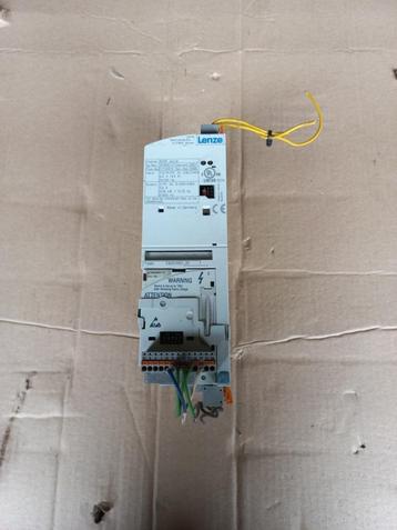 Frequentieregelaar lenze 8200 vector 0.55 kw beschikbaar voor biedingen