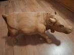 Houtsnijwerk Stier, Ophalen