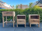 Houten Make-up Tafel & Nachtkastjes Set, Minder dan 45 cm, Zo goed als nieuw, Hout, 55 tot 70 cm
