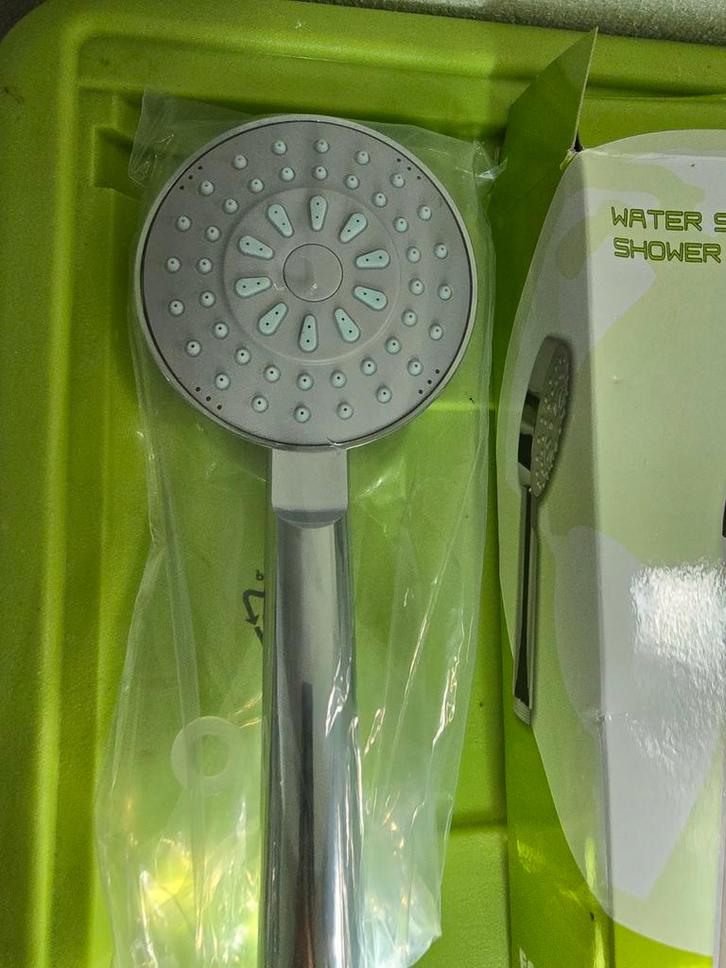 NIEUWE ECOSAVER DOUCHEKOP

10 EURO VASTE PRIJS, Huis en Inrichting, Badkamer | Badtextiel en Accessoires, Nieuw, Overige typen