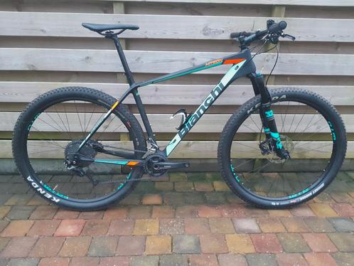 Bianchi Carbon 29er Nieuwstaat, Fietsen en Brommers, Fietsen | Mountainbikes en ATB, Zo goed als nieuw, Ophalen