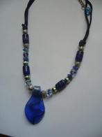 VINTAGE KETTING MET GLASKRALEN EN GLASHANGER, Verzenden, Overige materialen, Ketting