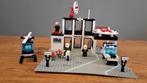 lego system police station 6386, Kinderen en Baby's, Speelgoed | Duplo en Lego, Ophalen of Verzenden, Lego, Zo goed als nieuw