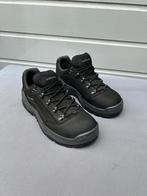 Lowa Renegade low worker mt 41 heren, Zwart, Ophalen of Verzenden, Zo goed als nieuw, Werkschoenen