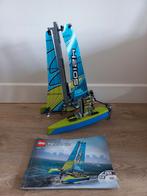 Technisch Lego 42105 Catamaran, Antiek en Kunst, Antiek | Speelgoed, Ophalen