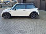 Mini 1.6 16V Cooper 2005 Wit NIEUWE APK, Auto's, Mini, Voorwielaandrijving, 4 cilinders, Wit, Overige kleuren