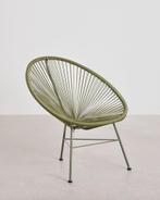 Set van 2 tuinstoelen - 1x green, 1x cream, Tuin en Terras, Tuinstoelen, Ophalen, Zo goed als nieuw, Kunststof, Stapelbaar