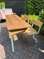 Schoolbankje ouderwets vintage, Ophalen