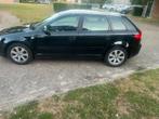 Audi A3 1.6 Sportback 85KW 2007 Zwart, Auto's, Voorwielaandrijving, 65 €/maand, 15 km/l, 4 cilinders