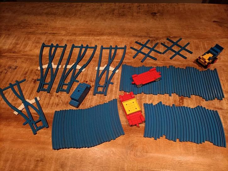Vintage Lego " Blauwe Spoor Onderdelen ", Kinderen en Baby's, Speelgoed | Duplo en Lego, Gebruikt, Lego, Losse stenen, Ophalen of Verzenden