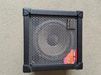 Versterker Rolland Cube 30, Ophalen, Zo goed als nieuw, Minder dan 50 watt