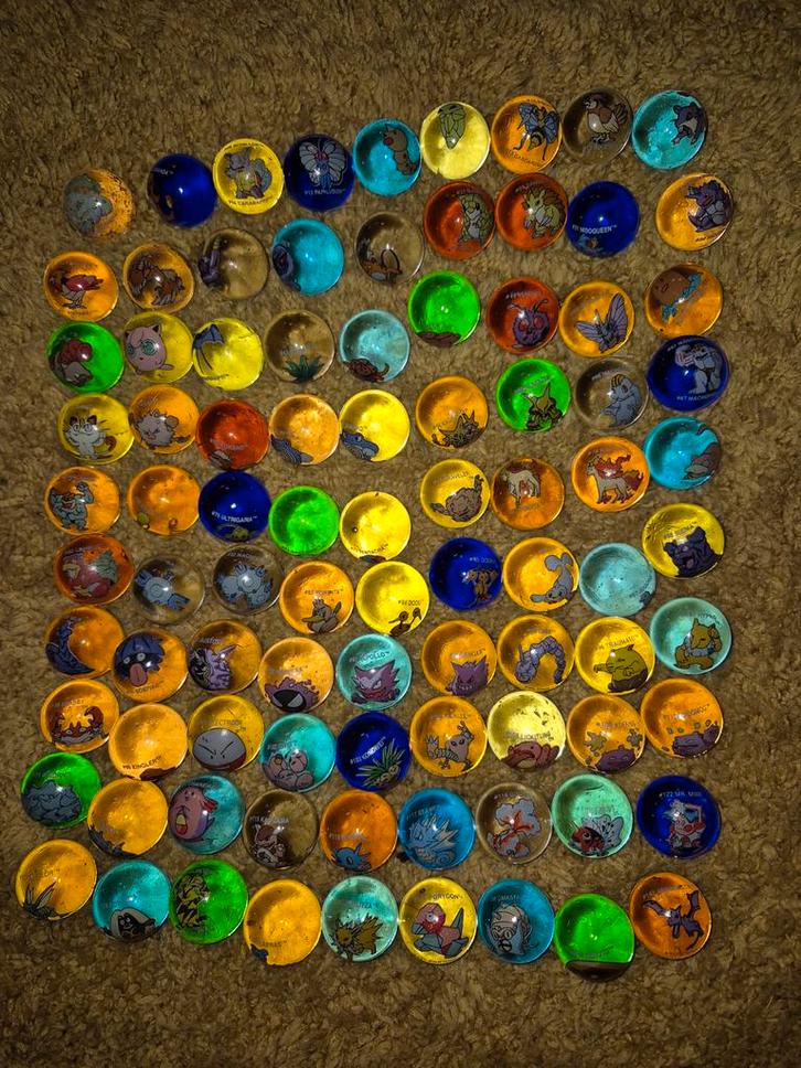 Pokemon Knikkers Collectie - Bijna Compleet!, Hobby en Vrije tijd, Verzamelkaartspellen | Pokémon, Zo goed als nieuw, Meerdere kaarten