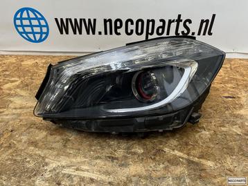 A KLASSE W176 AMG XENON KOPLAMP RODE RINGETJE A1768204261KZ beschikbaar voor biedingen