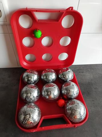 Jeu de Boules Set - 8 Ballen beschikbaar voor biedingen