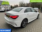 Mercedes A-klasse 180 AMG Line|Distronic|Pano|18"AMG-wielen|, Auto's, Gebruikt, 11 pk, Wit, Bedrijf