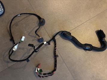 kabel auto Mercedes a klasse 2020 door a1775401311 beschikbaar voor biedingen