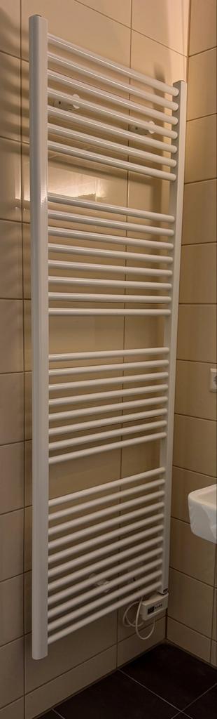 Elektrische Handdoekradiator Plieger - Zo Goed Als Nieuw beschikbaar voor biedingen