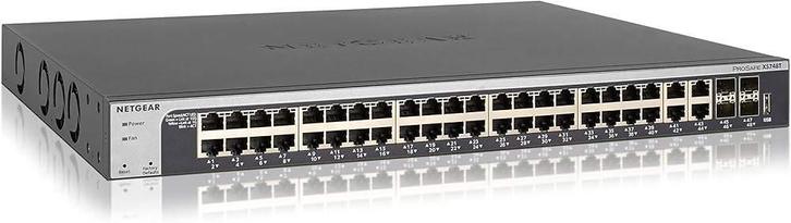 Netgear XS748T-100NES 48 poort 10Gb/s rj45 Switch, Computers en Software, Netwerk switches, Gebruikt, Ophalen of Verzenden