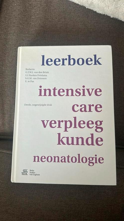 Leerboek intensive-care-verpleegkunde neonatologie, Boeken, Wetenschap, Zo goed als nieuw, Ophalen of Verzenden
