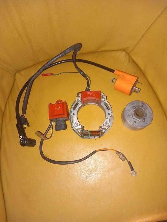 Hpi race ontsteking am6/derbi met lichtspoel, Fietsen en Brommers, Brommeronderdelen | Algemeen, Zo goed als nieuw, Blok, Ophalen of Verzenden