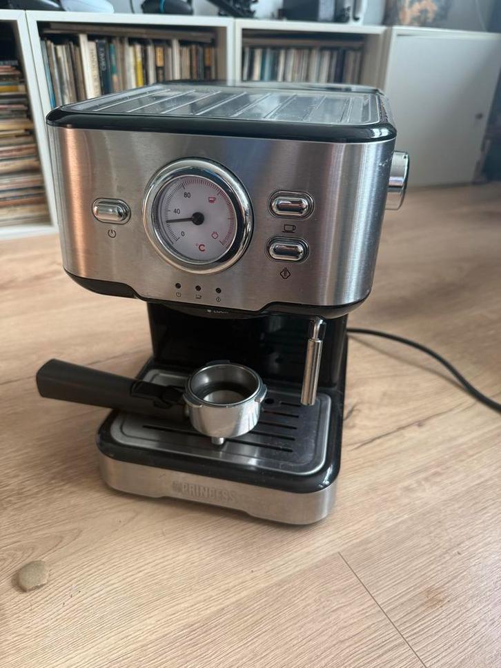 Princess Espresso Apparaat, Witgoed en Apparatuur, Koffiezetapparaten, Gebruikt, Gemalen koffie, Espresso apparaat, 1 kopje, Afneembaar waterreservoir